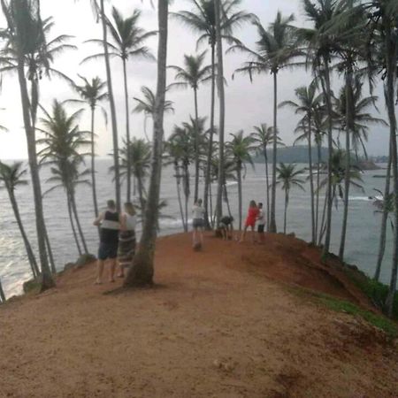 Bed and Breakfast Heaven Star Rest Mirissa Exterior foto