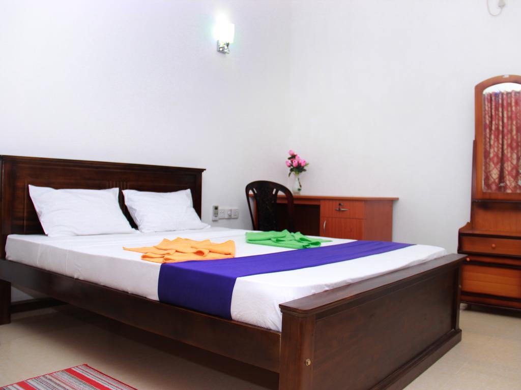 Bed and Breakfast Heaven Star Rest Mirissa Exterior foto