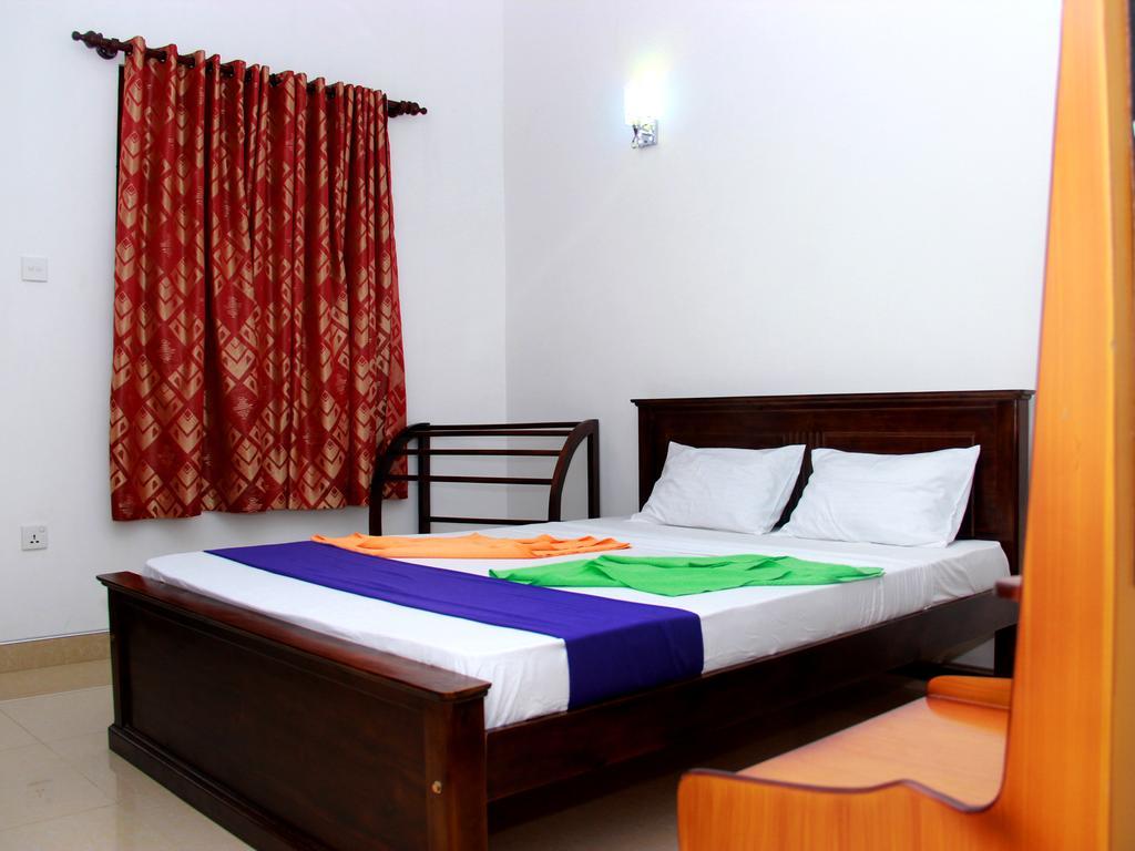 Bed and Breakfast Heaven Star Rest Mirissa Habitación foto